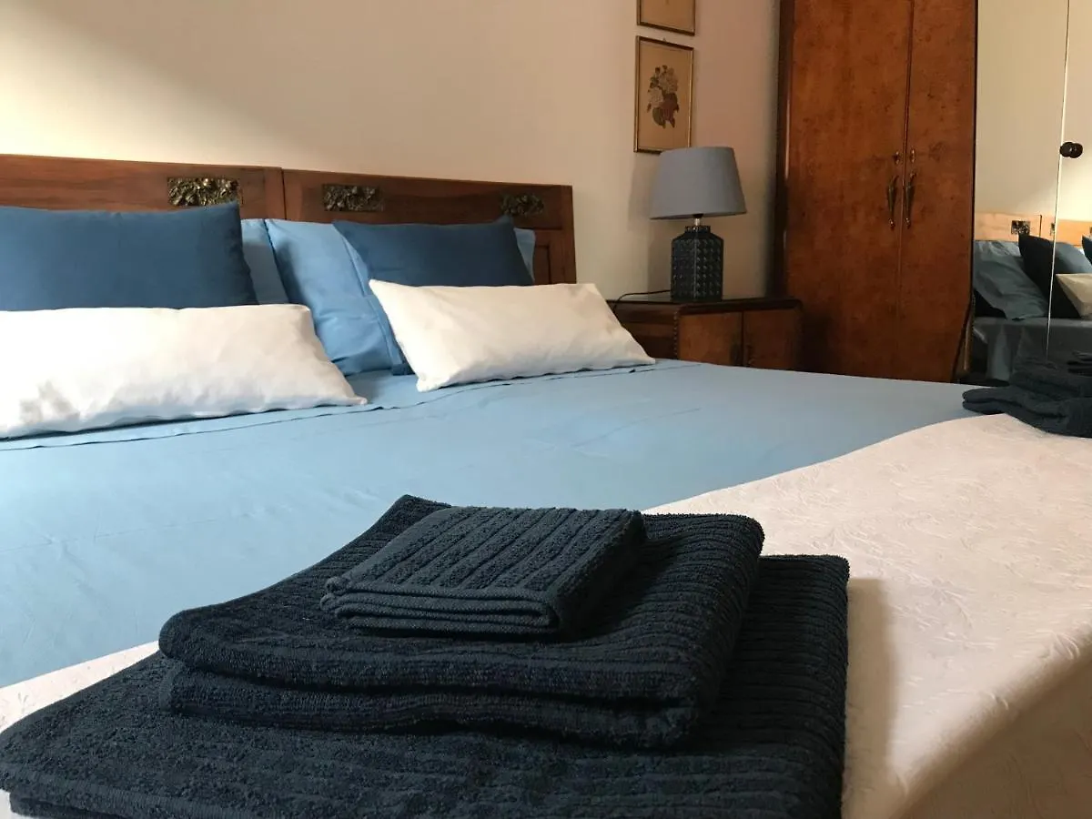 La Casetta Del Nonno Giampi Sesto Calende Ferienhaus